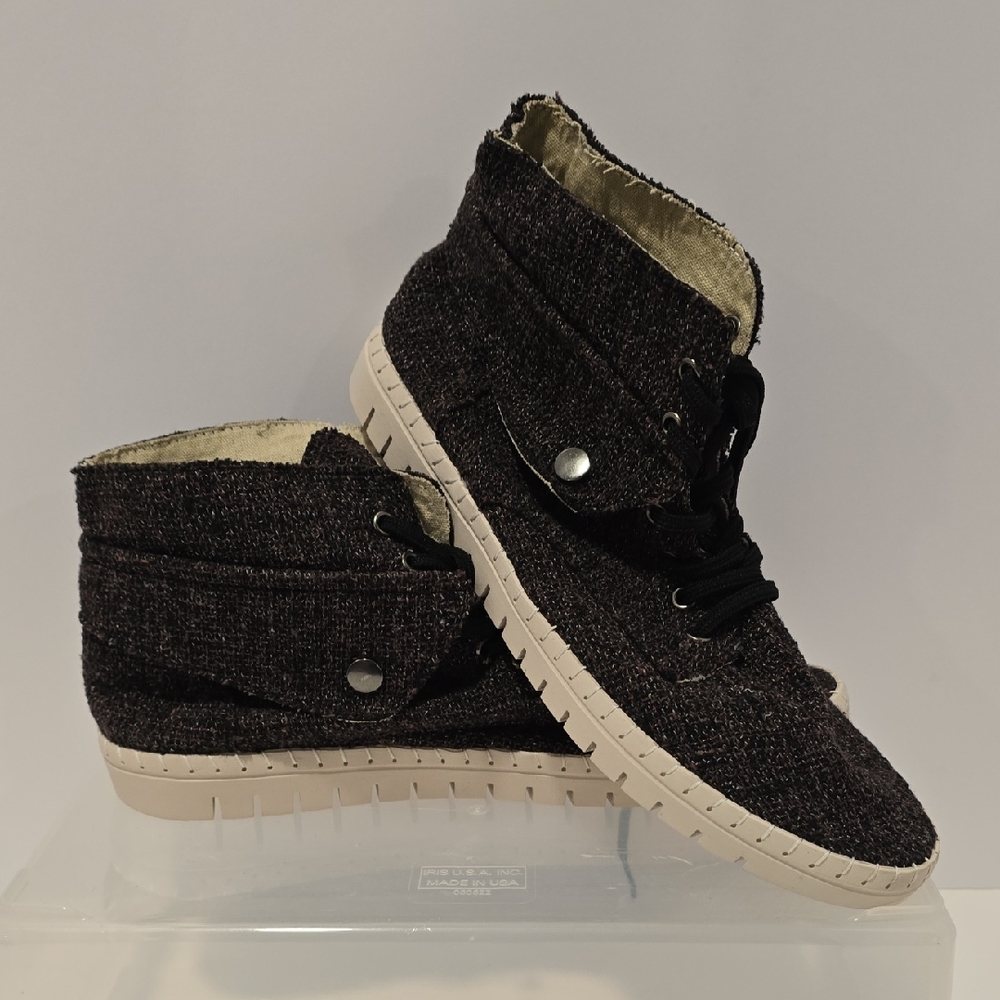 Women's Black High-Top Sneakers
